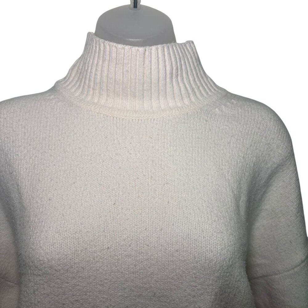 Gap Fuzzy Oversized Turtleneck Sweater Cream Pilling Relaxed Medium - Picture 4 of 6